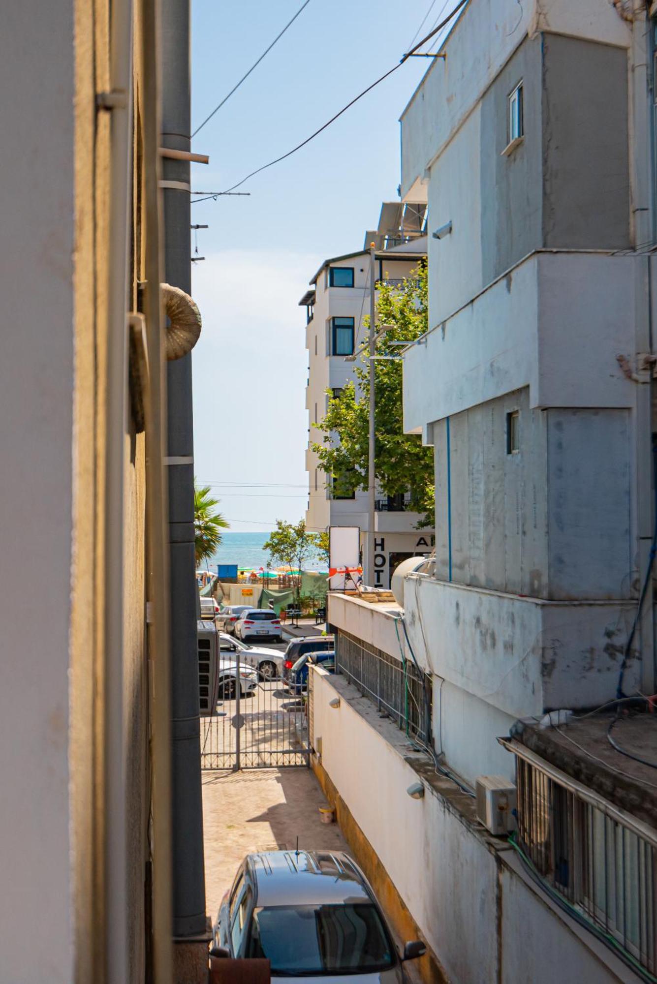 Vila Al3 Durrës Exteriör bild